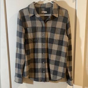 Faherty Tan and Gray Button Down Shirt